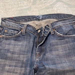 Women’s seven for all mankind jeans. Size 29
